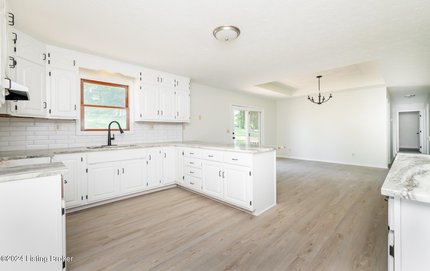 260 Shuffitt Ln