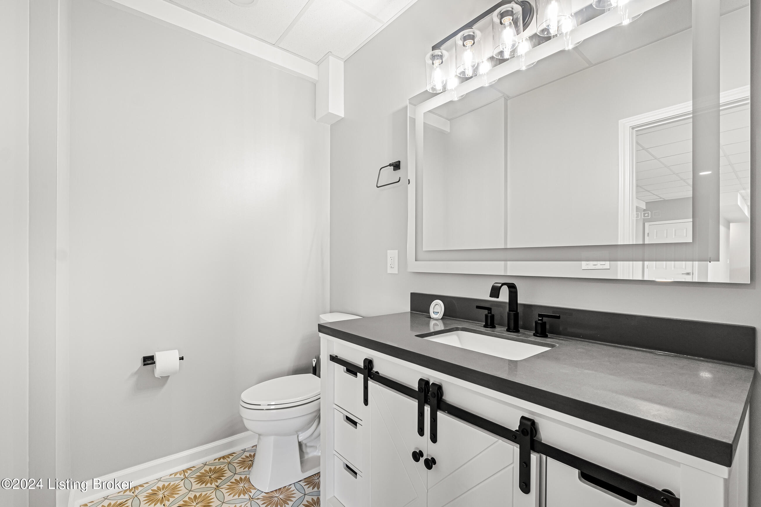 471 Cameron Ridge Rd