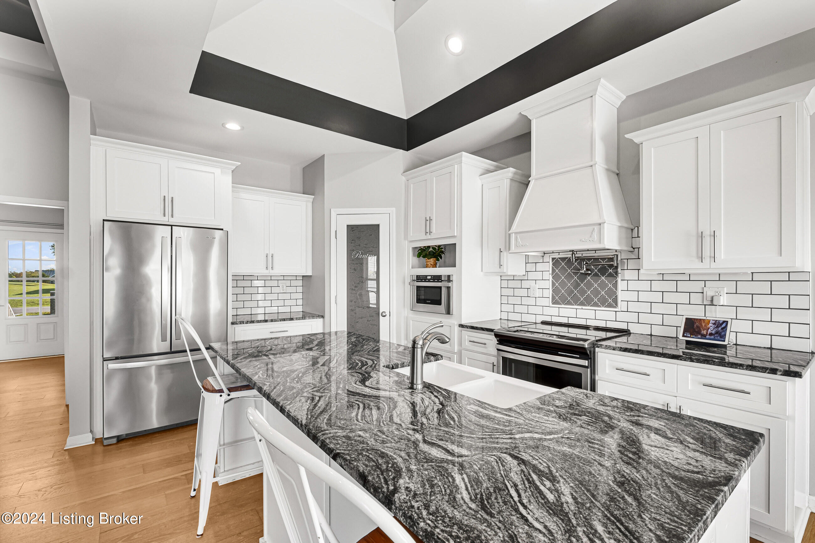 471 Cameron Ridge Rd