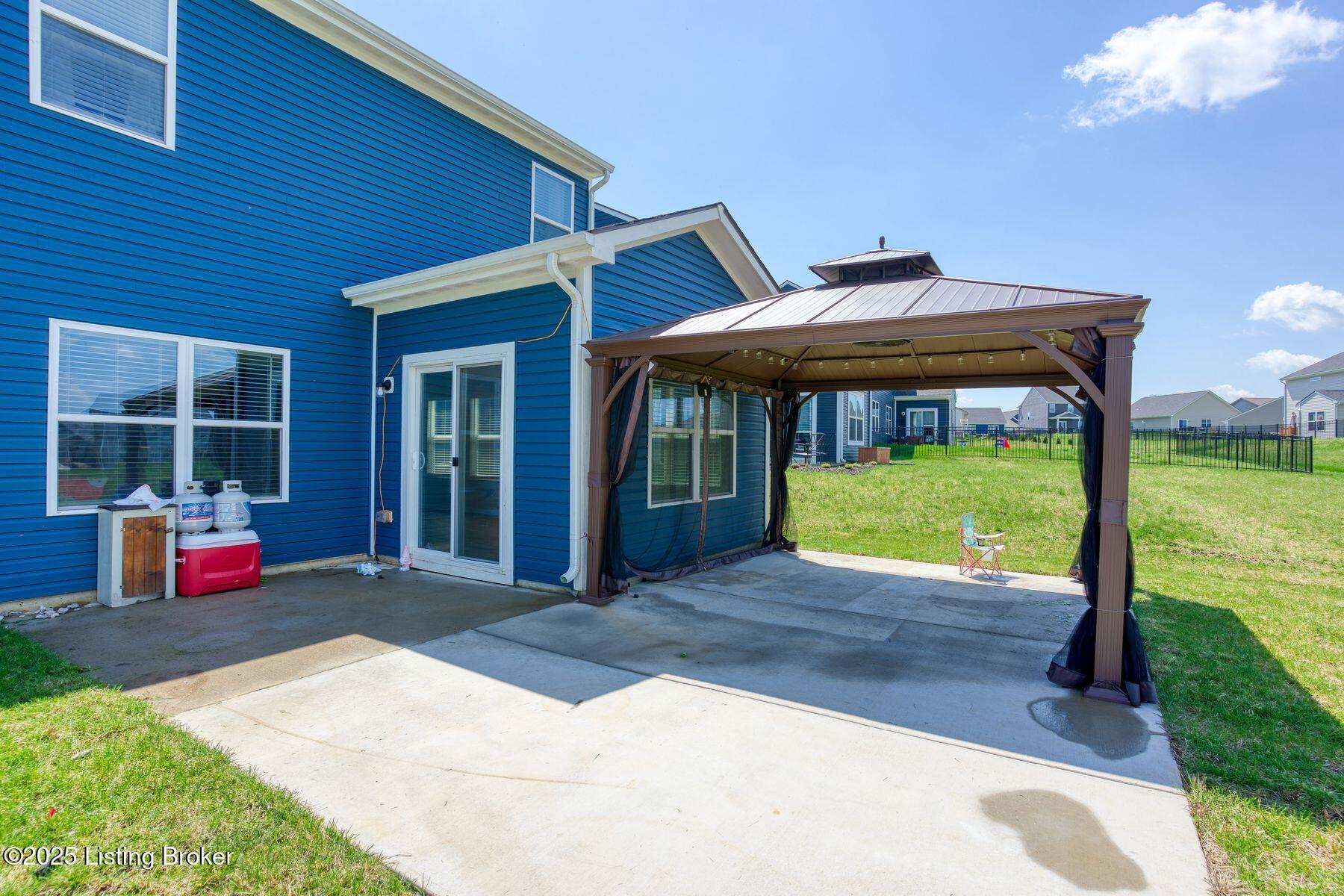 2154 Carnegie Drive Dr