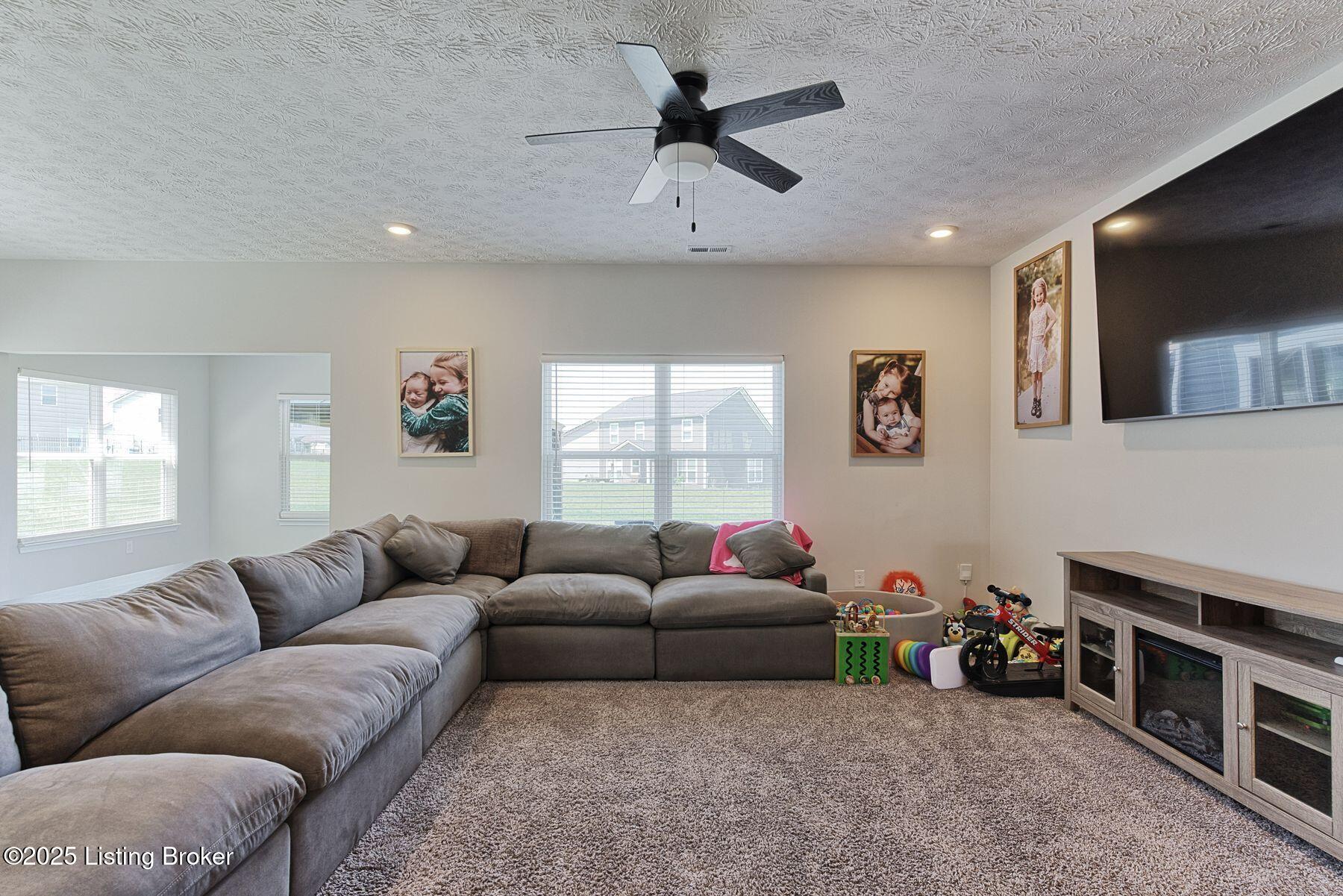2154 Carnegie Drive Dr