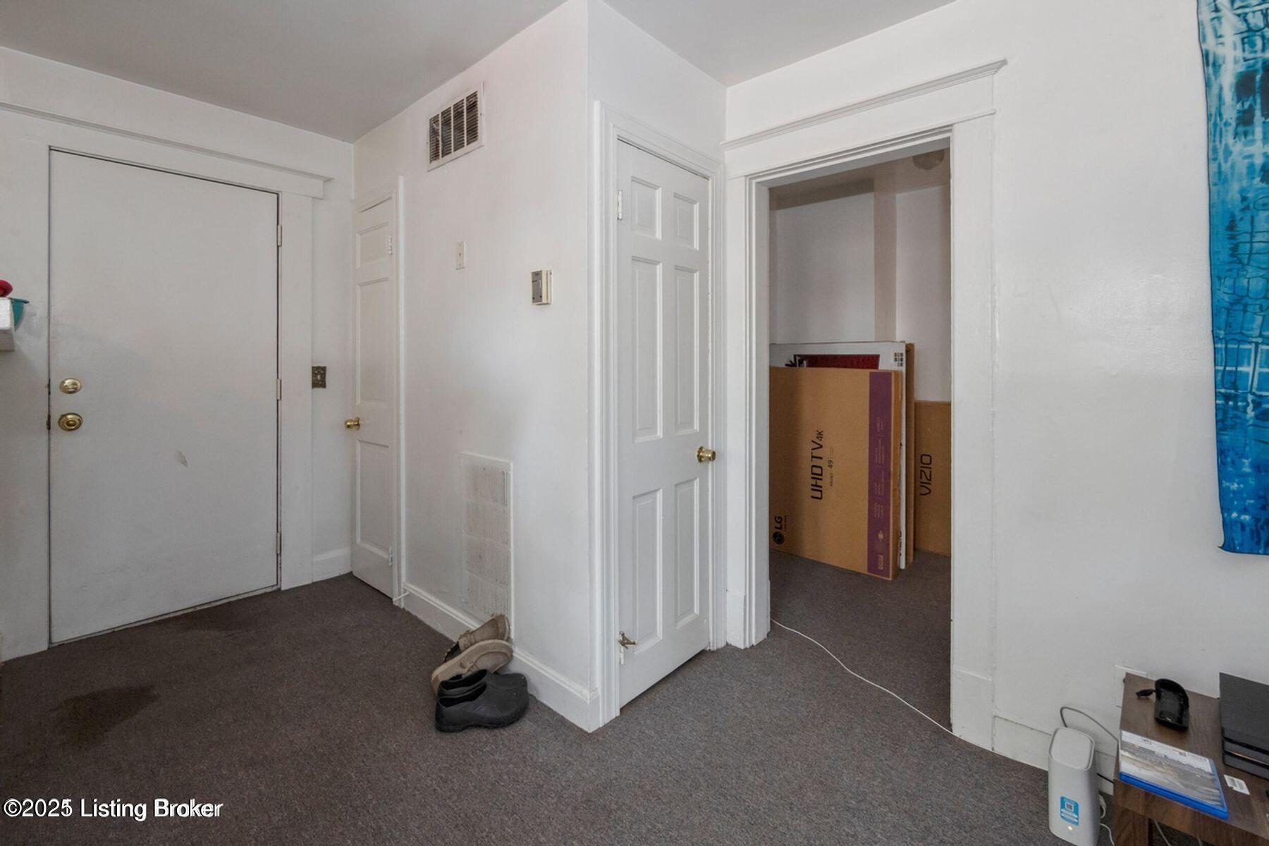 213 Woodbine St