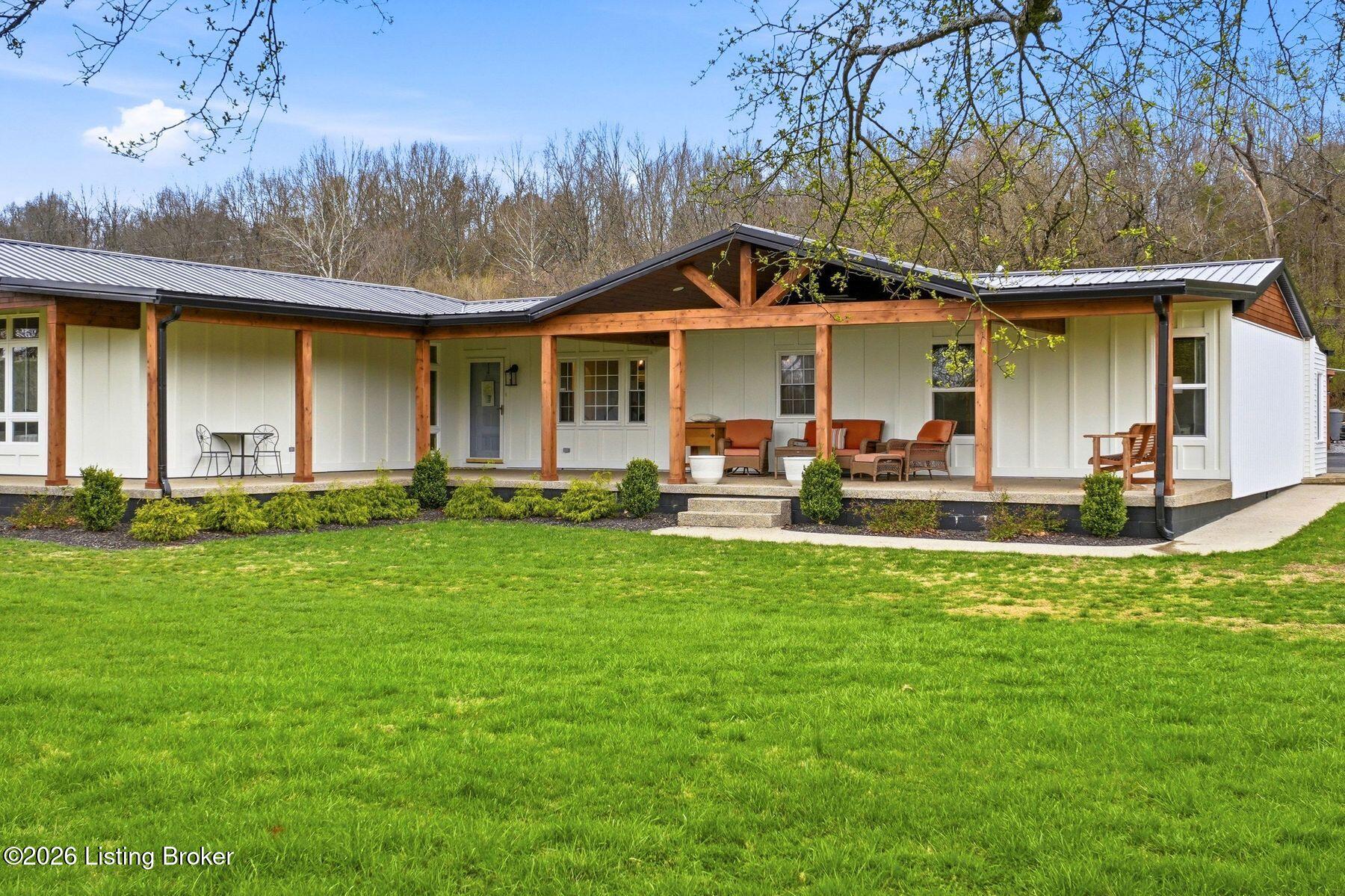 1108 S Beckley Station Rd