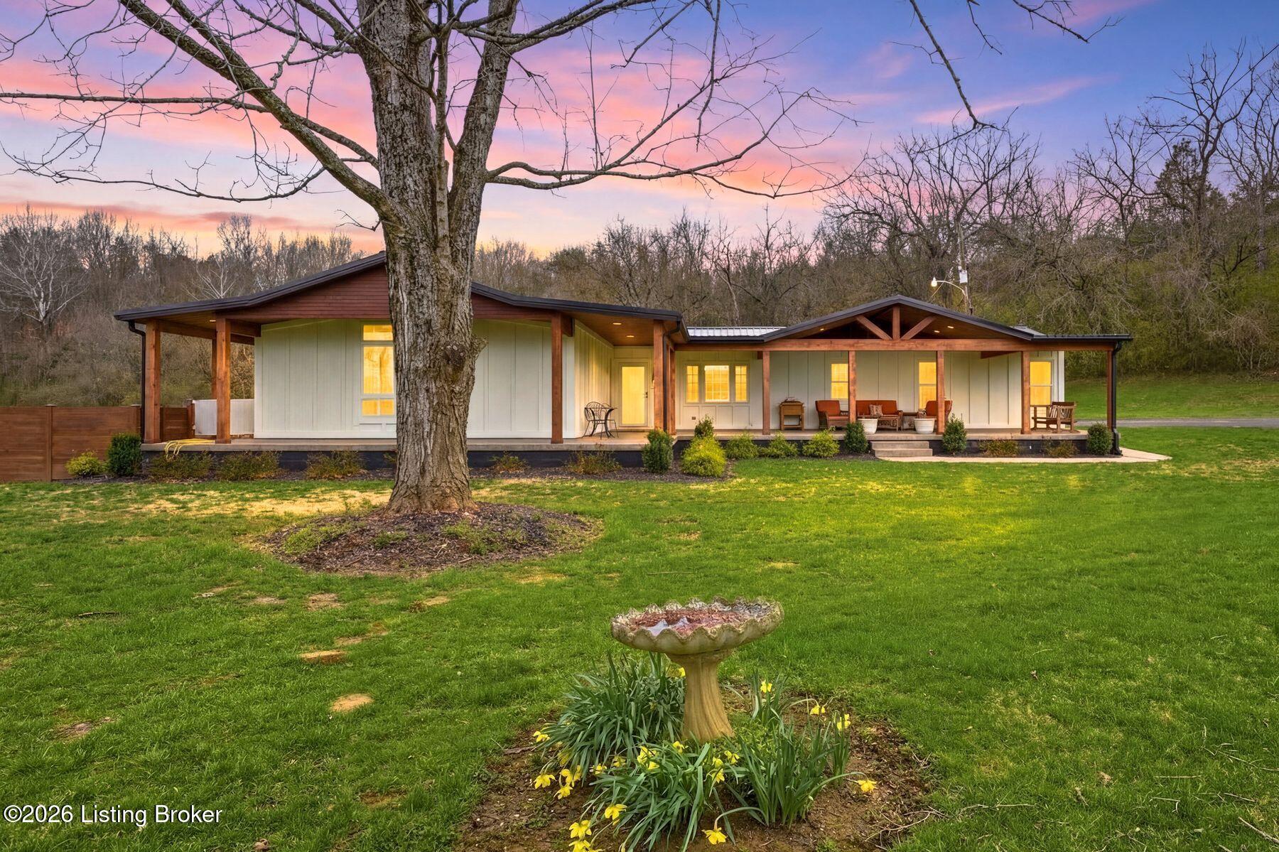 1108 S Beckley Station Rd