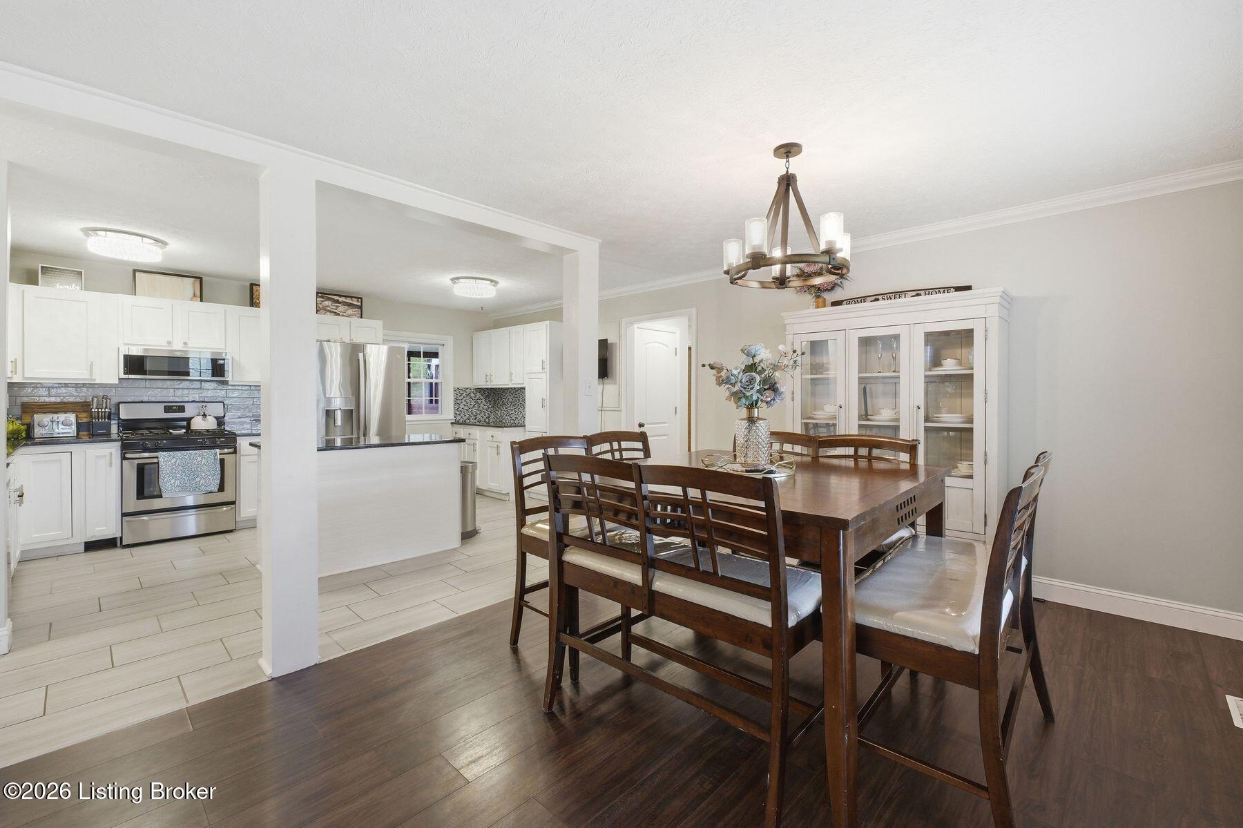 1108 S Beckley Station Rd