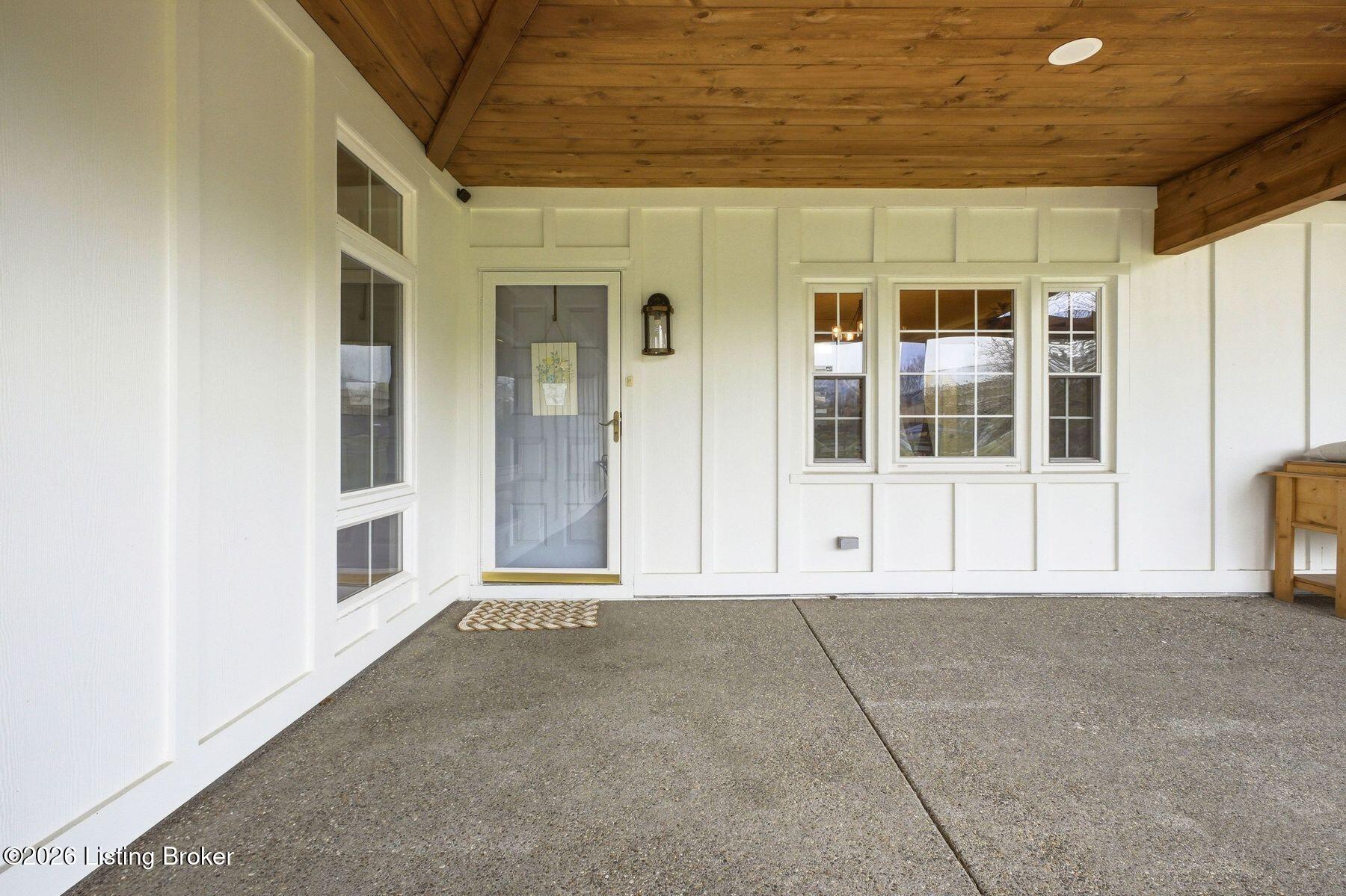 1108 S Beckley Station Rd