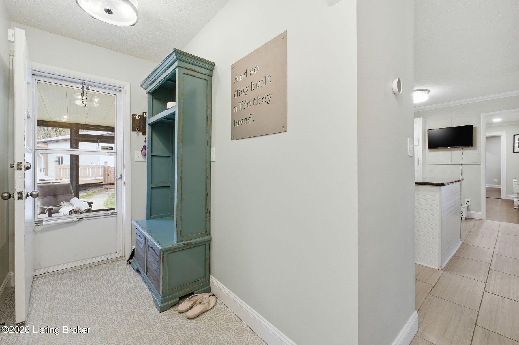 1108 S Beckley Station Rd