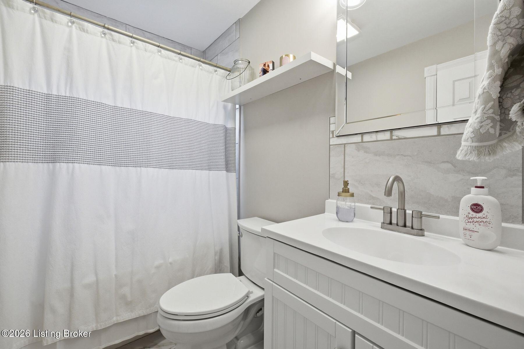 1108 S Beckley Station Rd