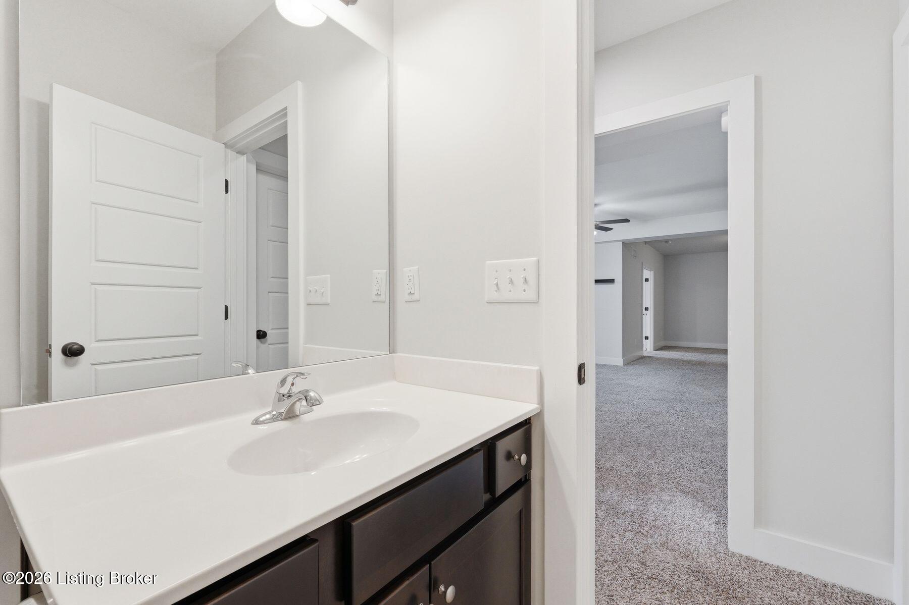 2300 Artisan Glen Ct