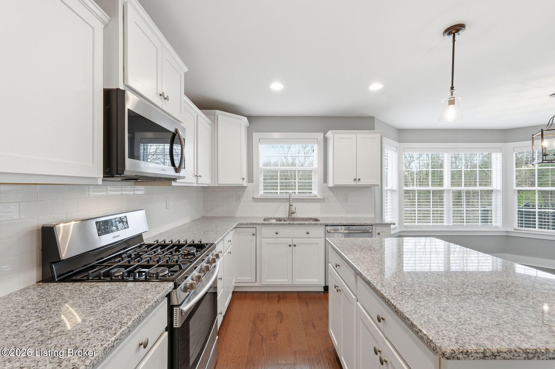 2300 Artisan Glen Ct