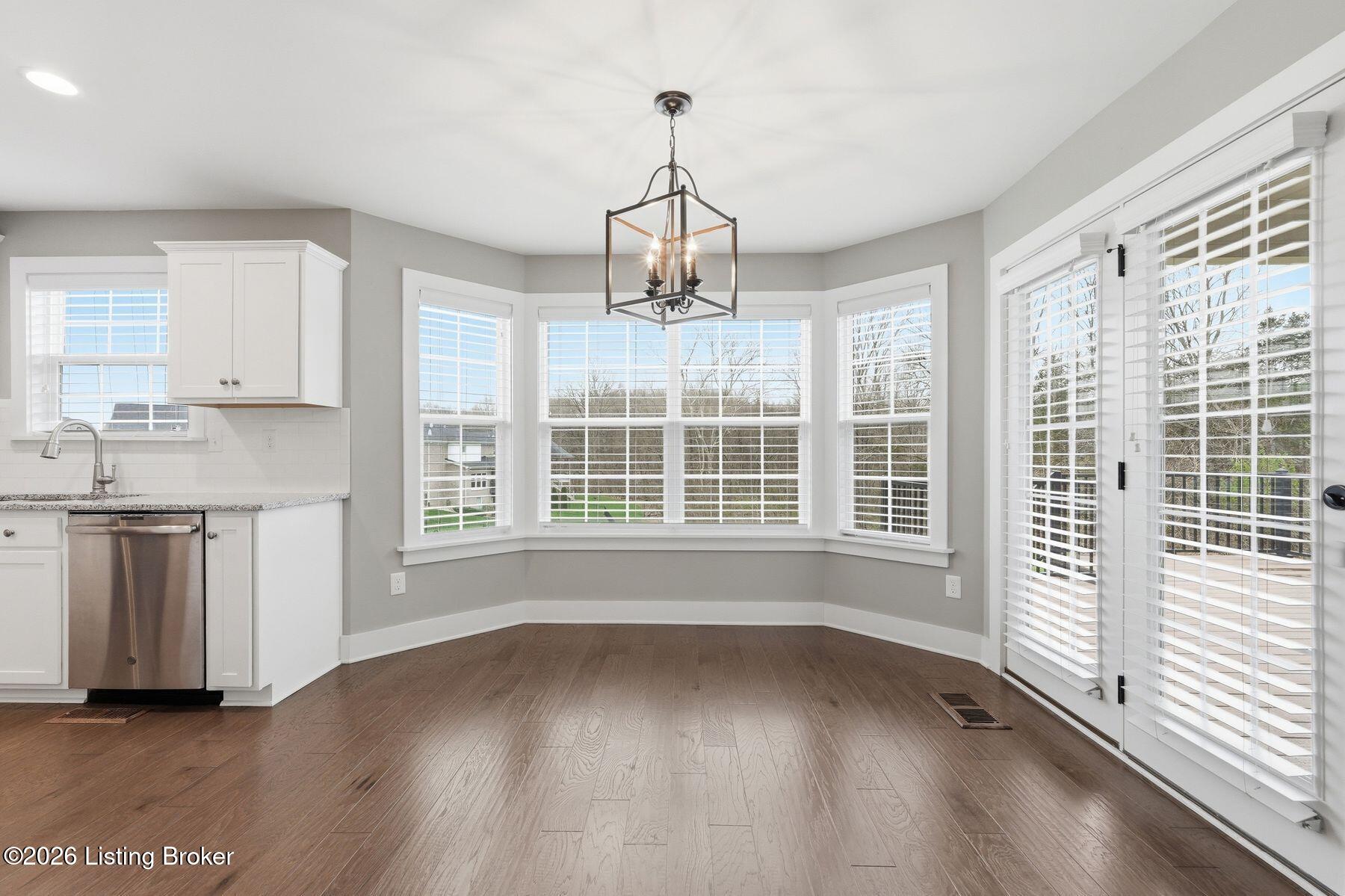 2300 Artisan Glen Ct