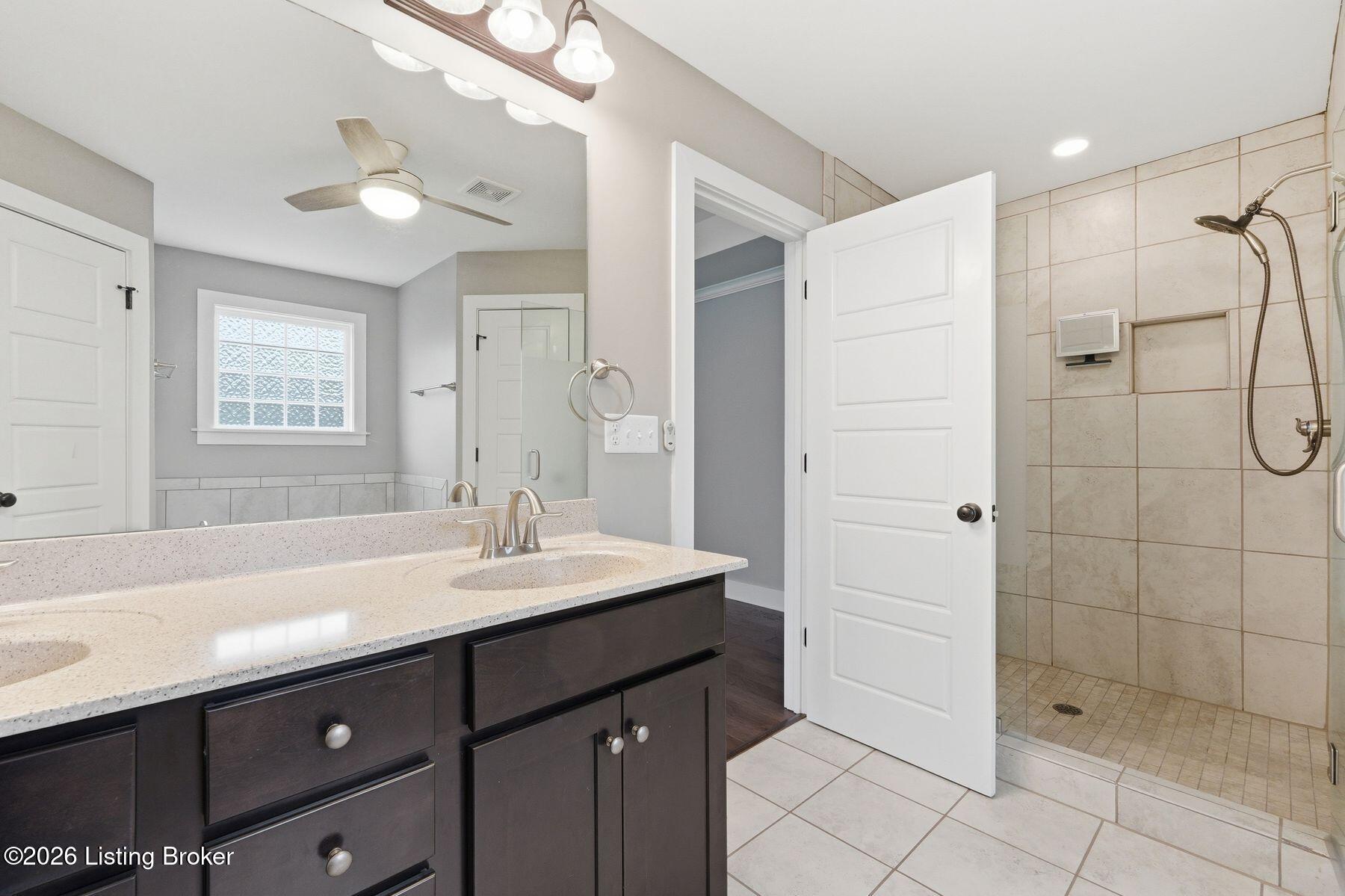 2300 Artisan Glen Ct