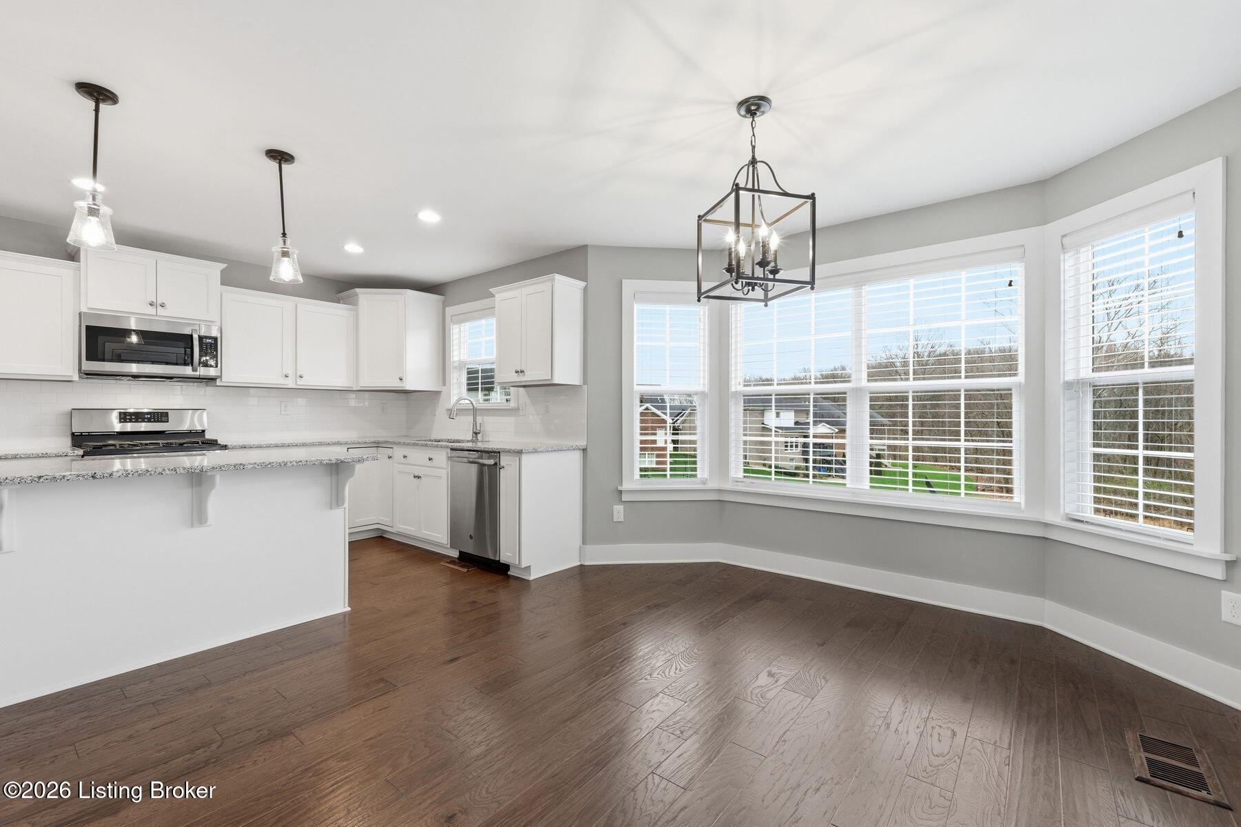 2300 Artisan Glen Ct