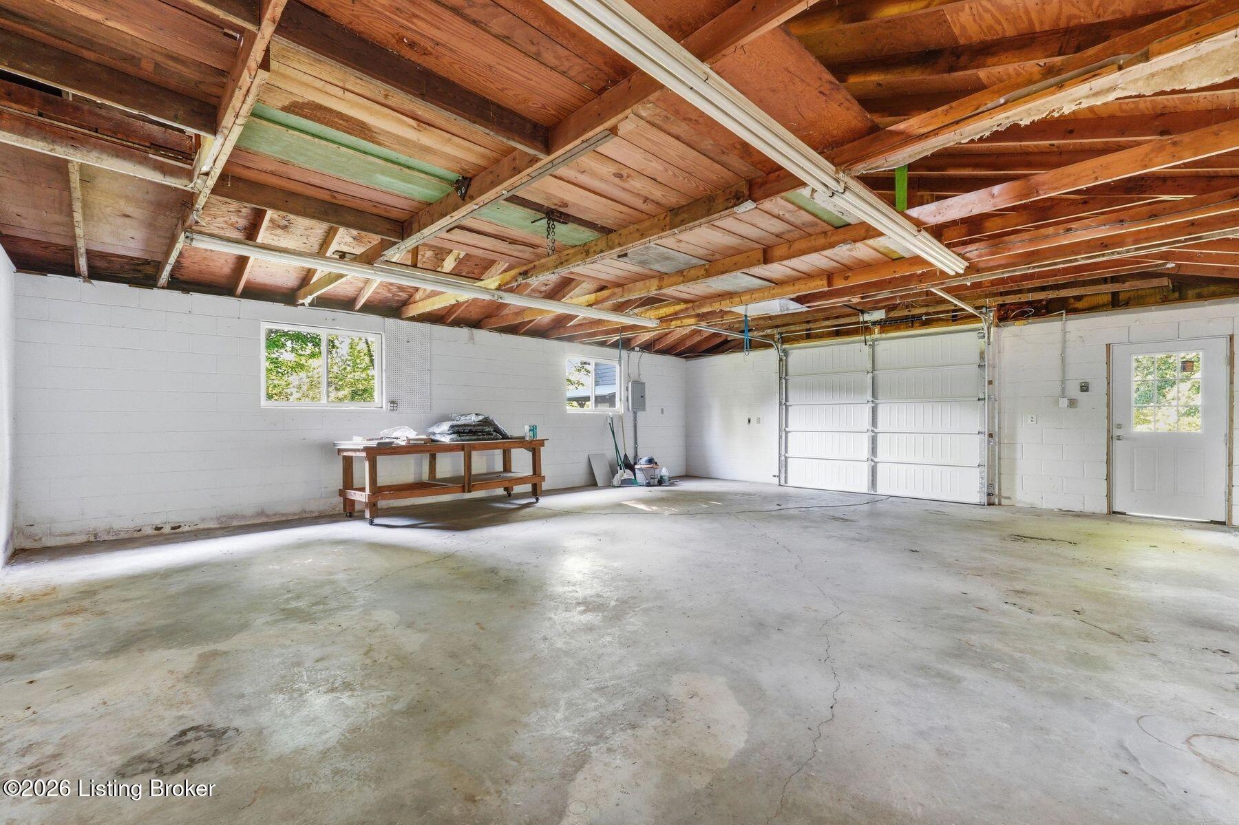 6805 Cooper Chapel Rd