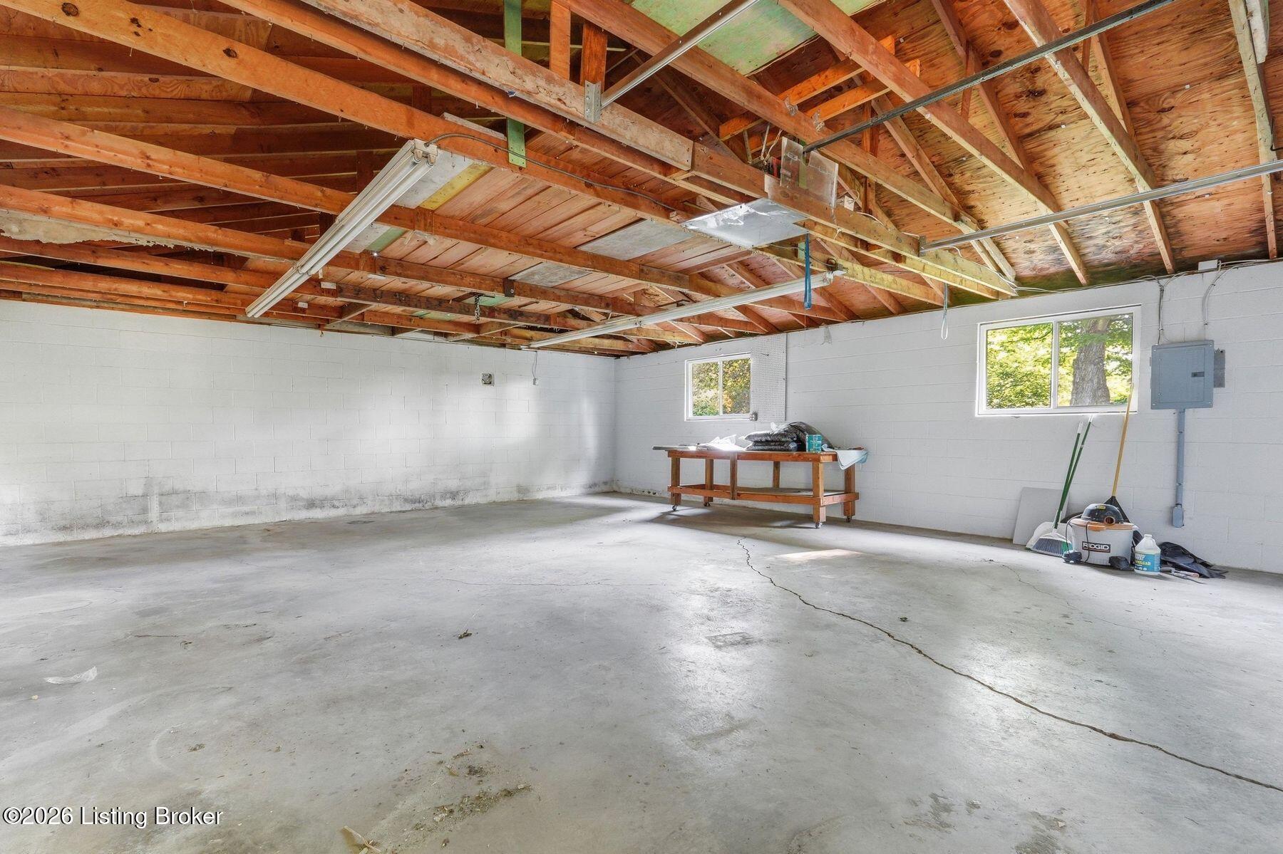 6805 Cooper Chapel Rd