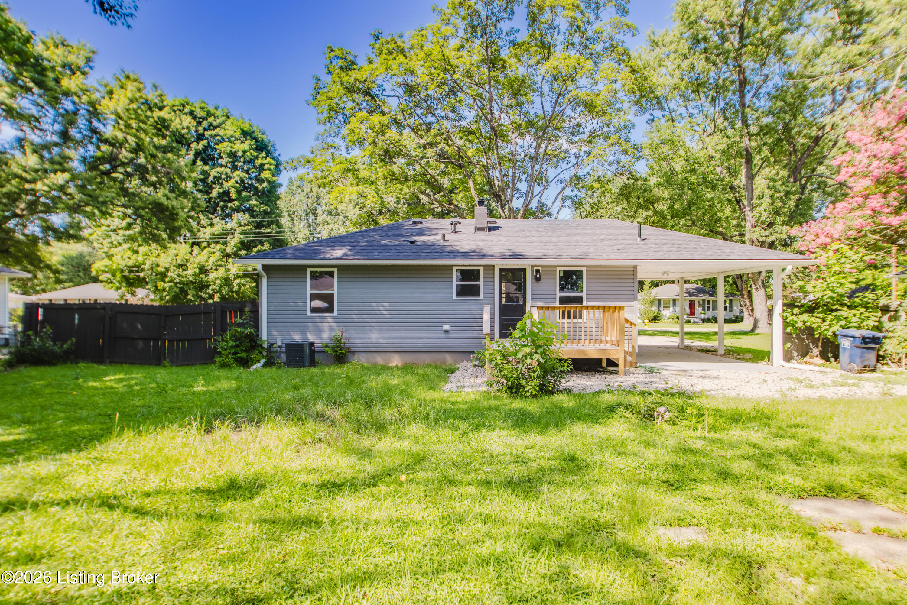 2706 Pioneer Rd