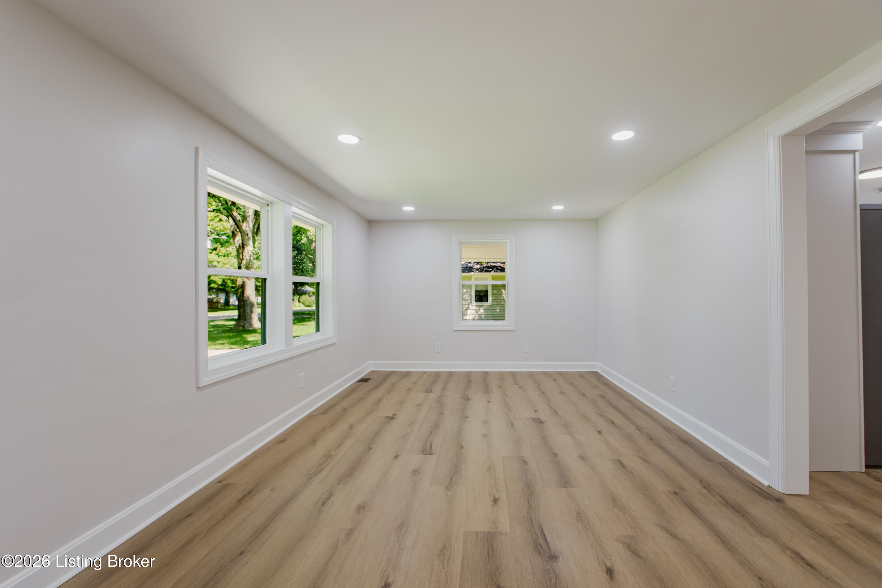 2706 Pioneer Rd