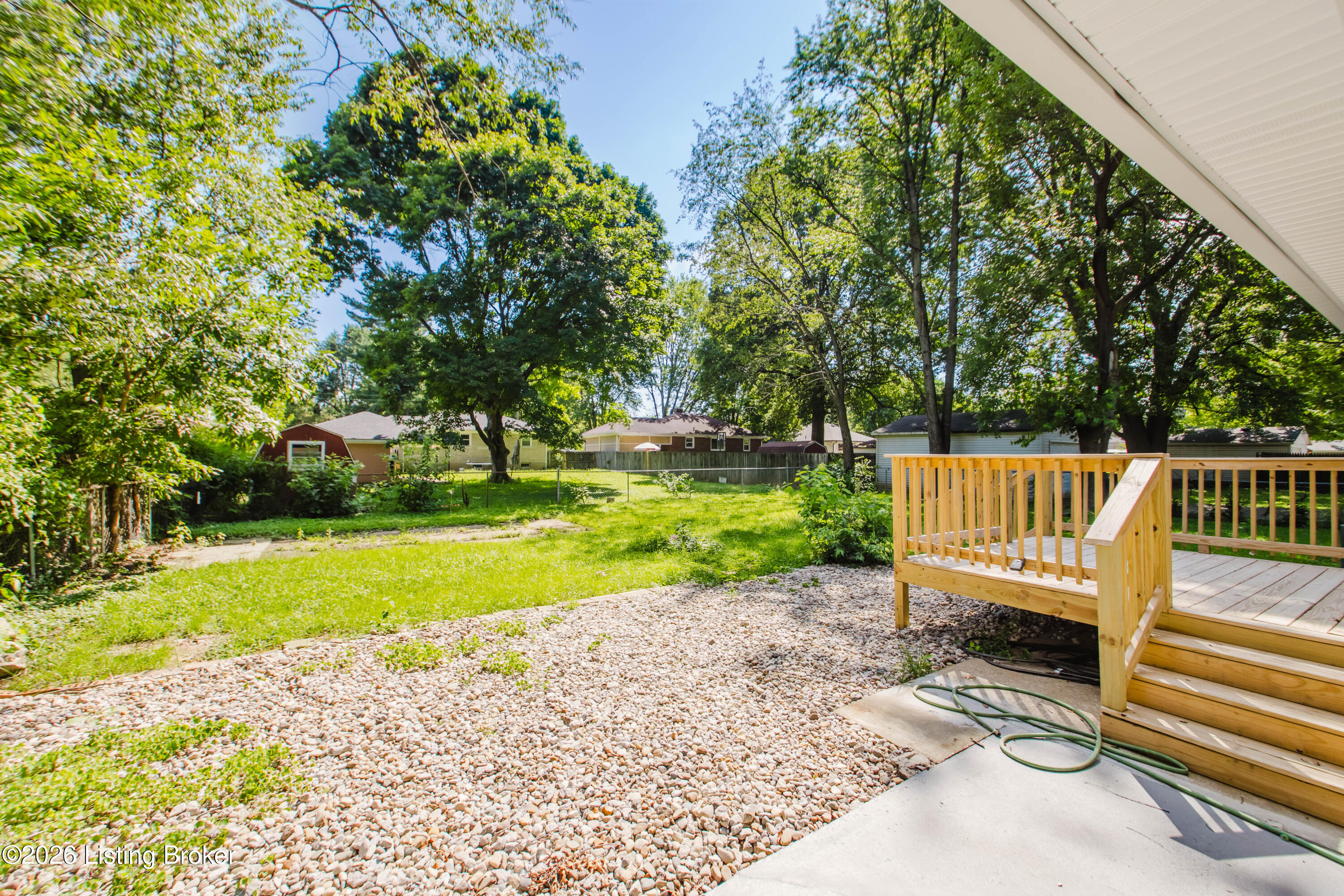 2706 Pioneer Rd