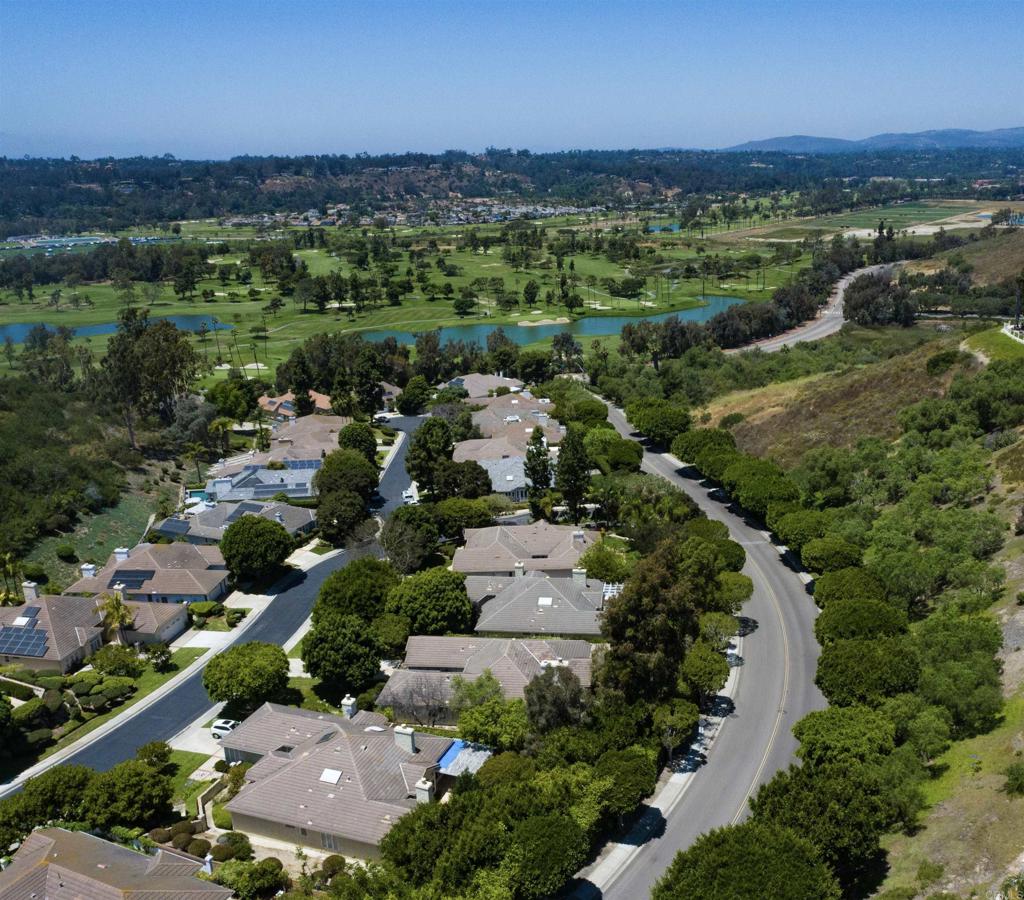 5252 Avenida Cantaria