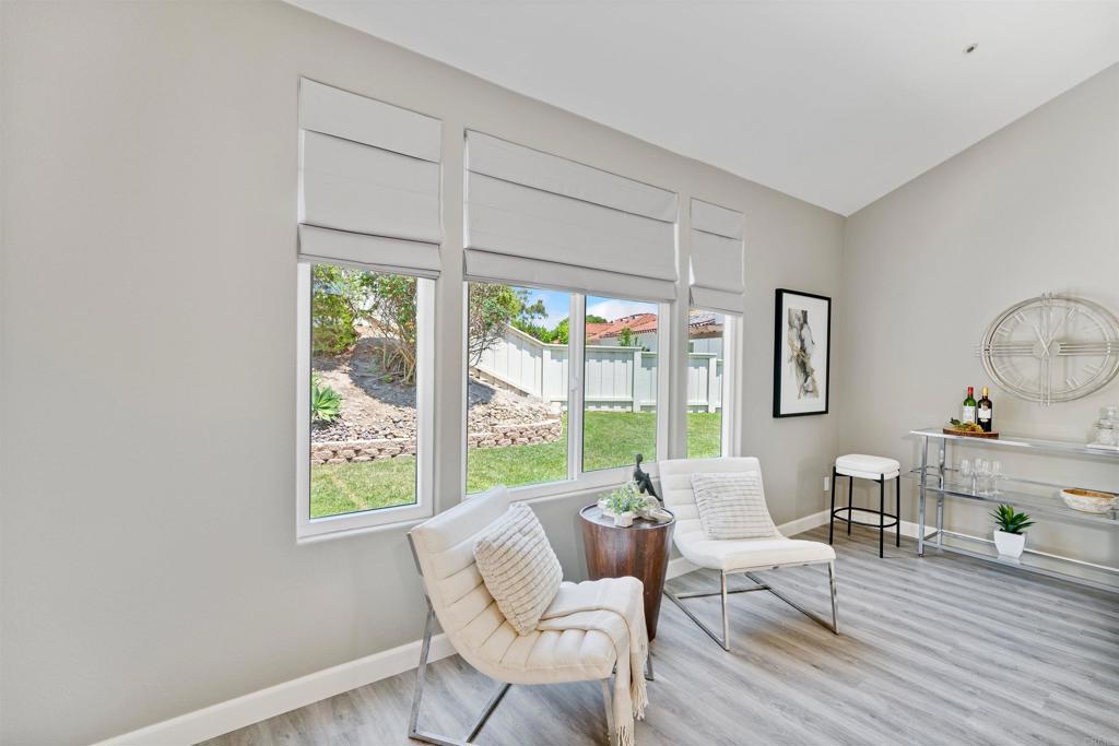 5252 Avenida Cantaria