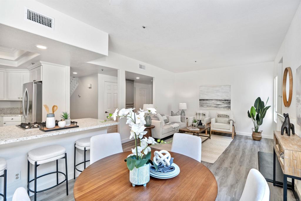 5252 Avenida Cantaria