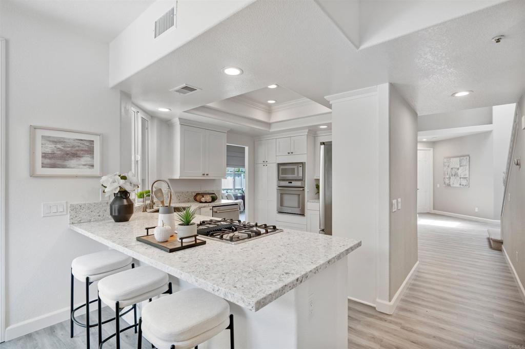 5252 Avenida Cantaria