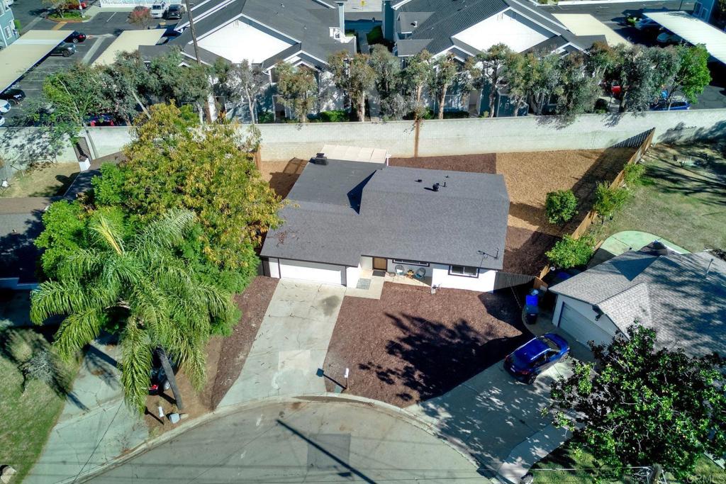 728 Hackberry Place