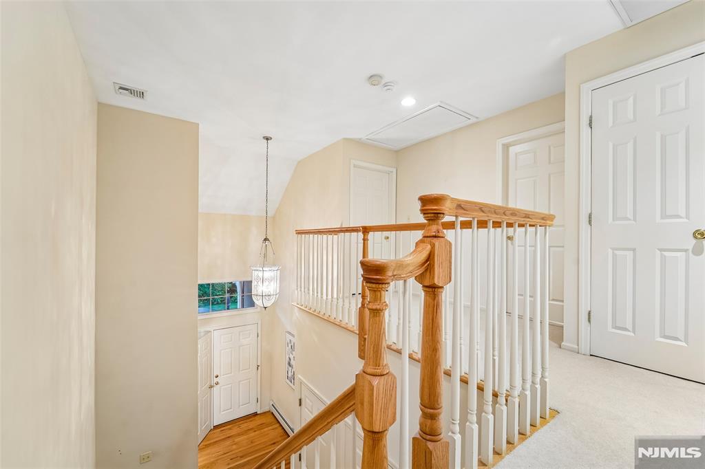 141 W Greenway 41