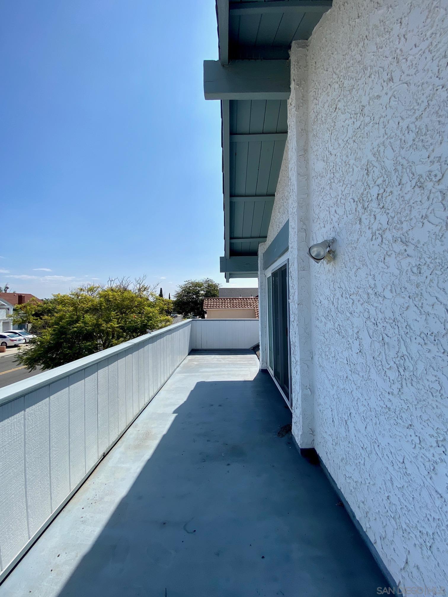11470 Westonhill Drive