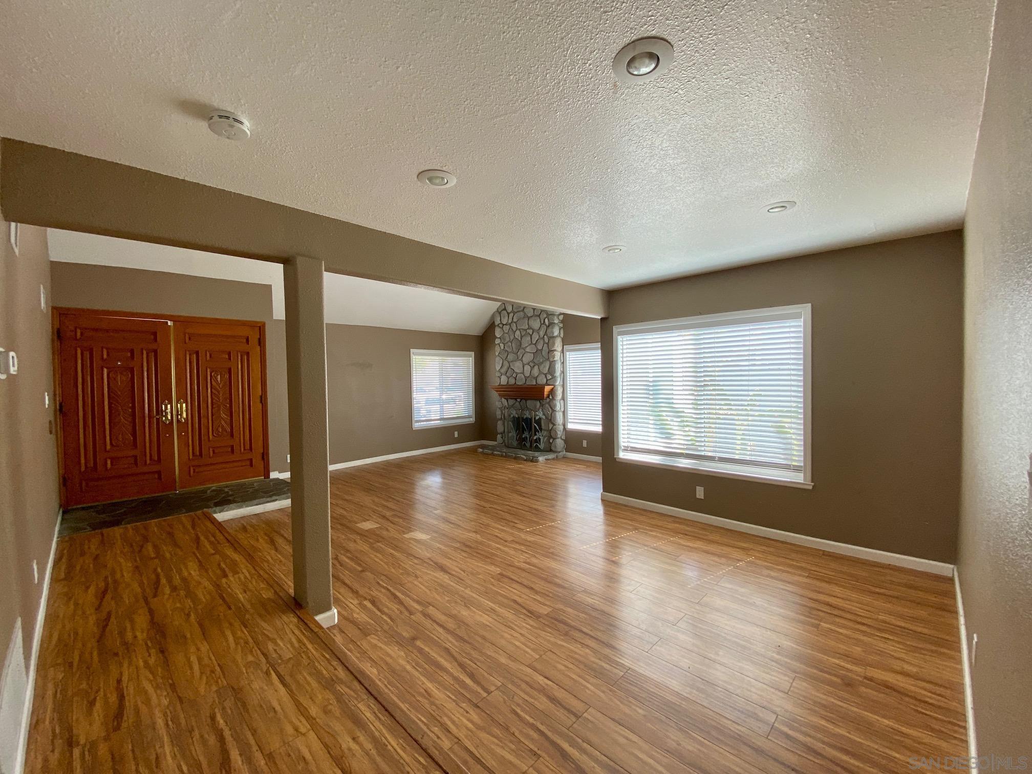 11470 Westonhill Drive