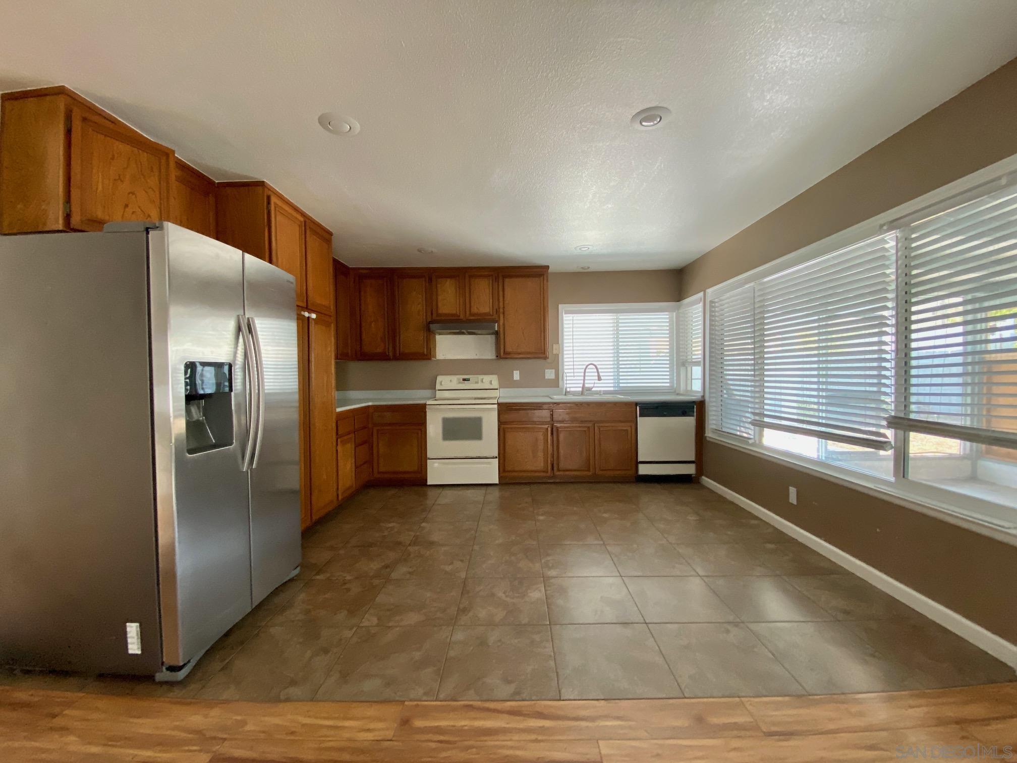 11470 Westonhill Drive