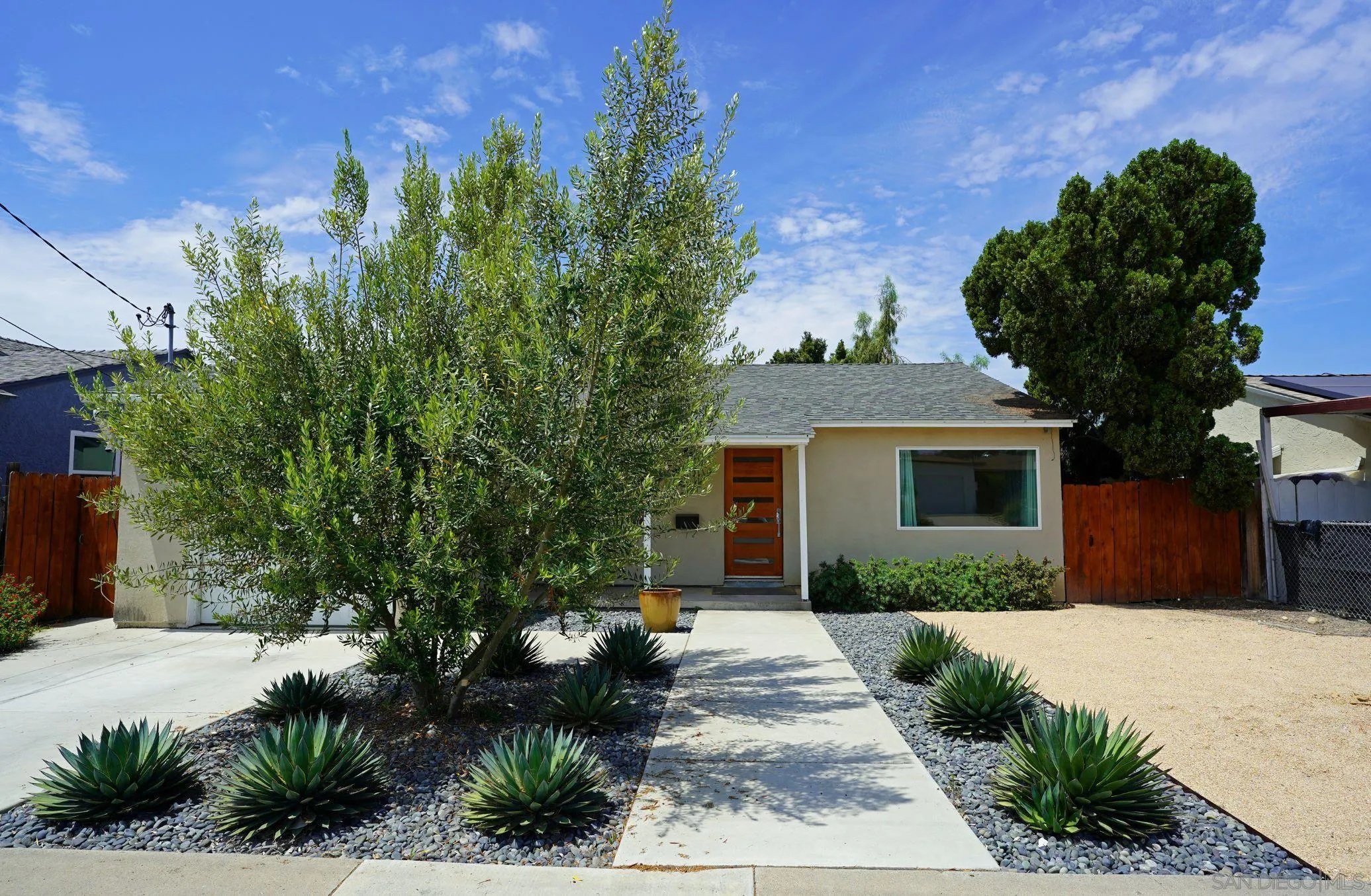 4222 Bernadine Pl