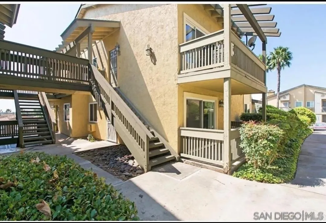 145 W El Norte Pkwy # 122