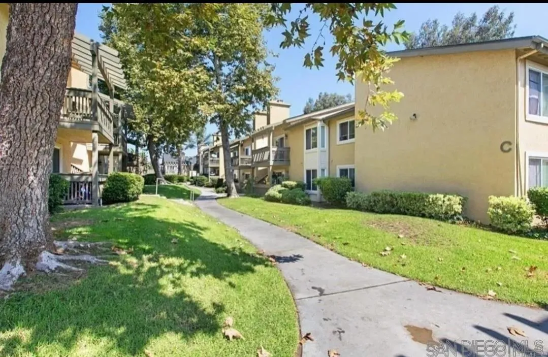 145 W El Norte Pkwy # 122