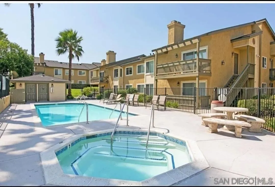 145 W El Norte Pkwy # 122