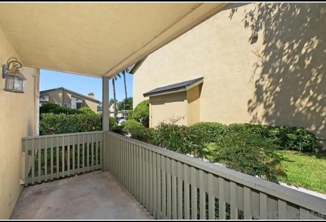 145 W El Norte Pkwy # 122