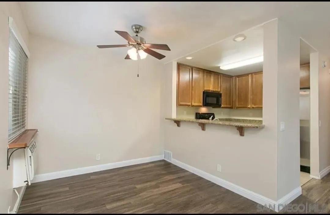 145 W El Norte Pkwy # 122