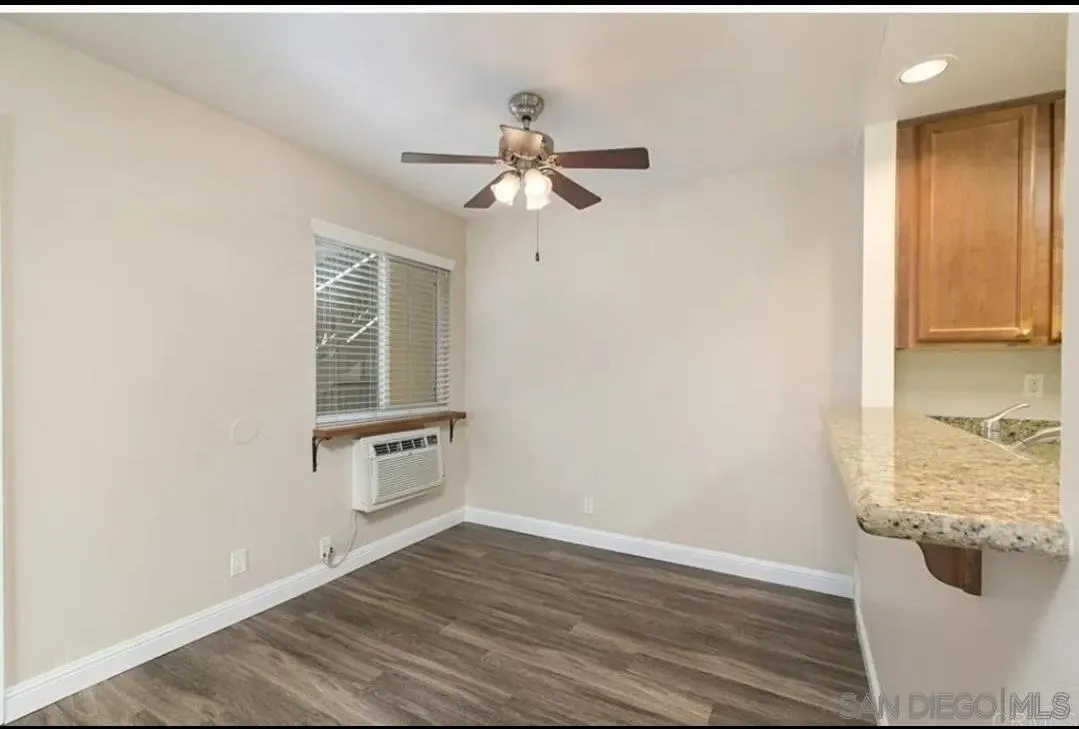 145 W El Norte Pkwy # 122