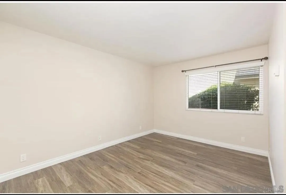 145 W El Norte Pkwy # 122