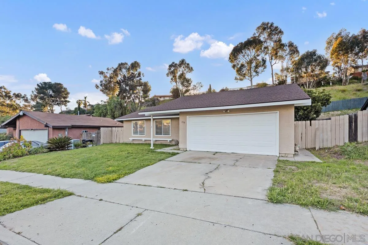 1138 Woodrow Ave