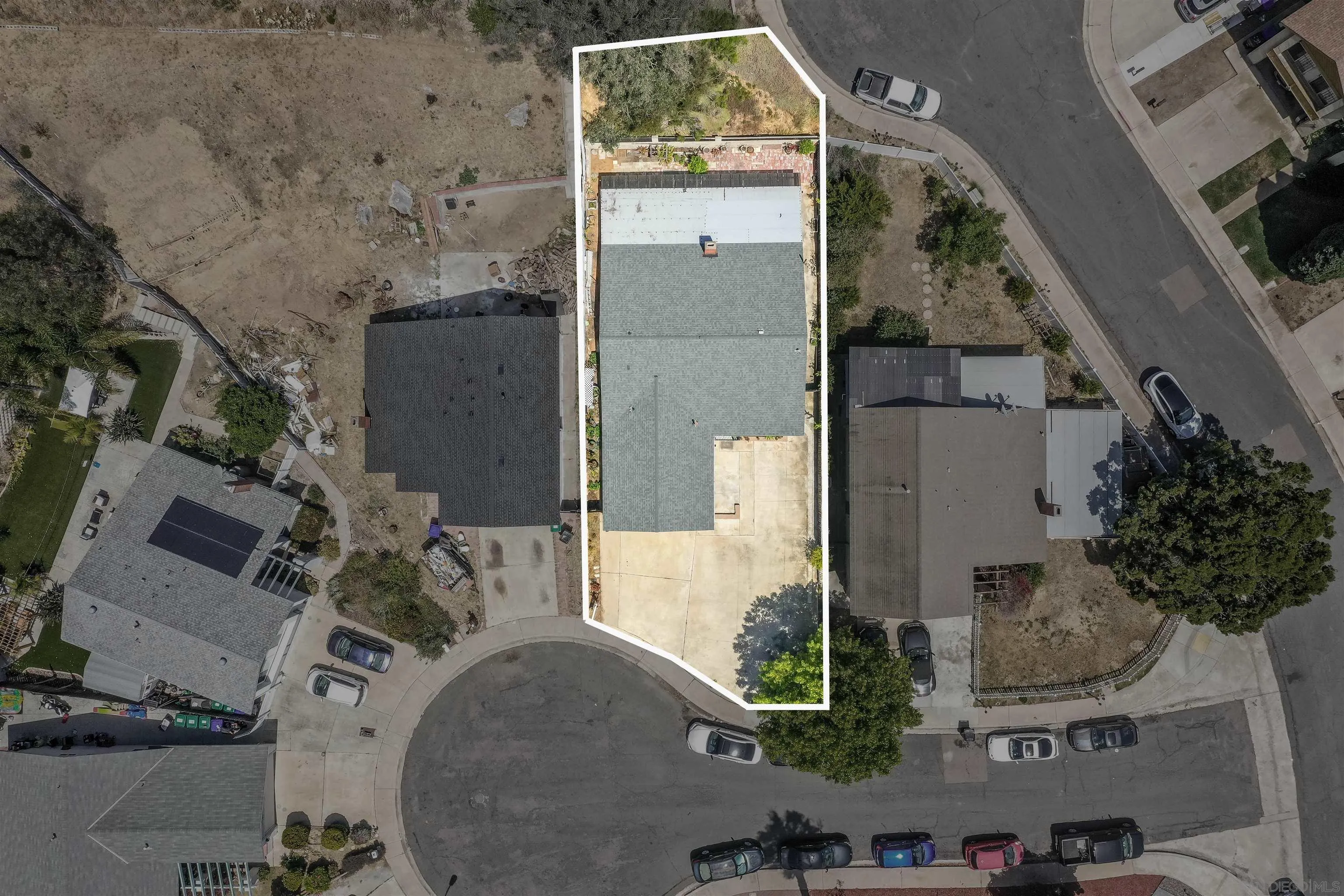 2415 Corinna Ct