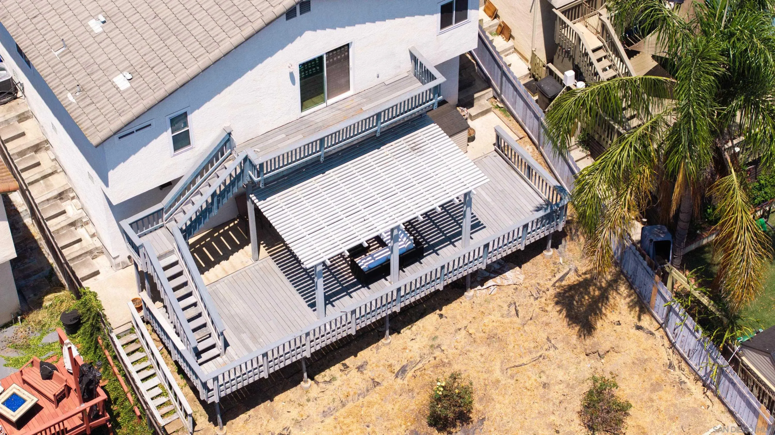 1247 Glencoe Dr