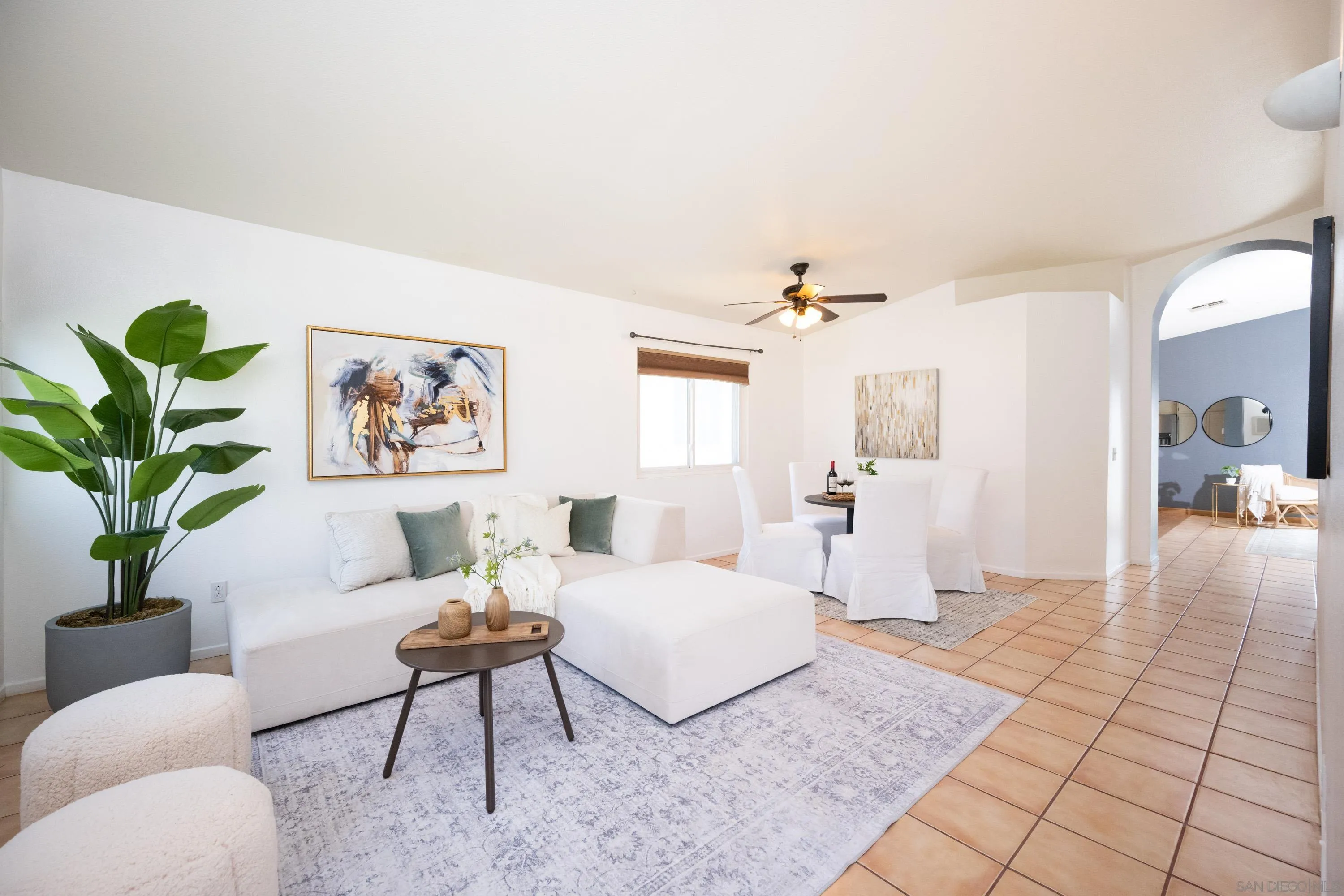 1247 Glencoe Dr