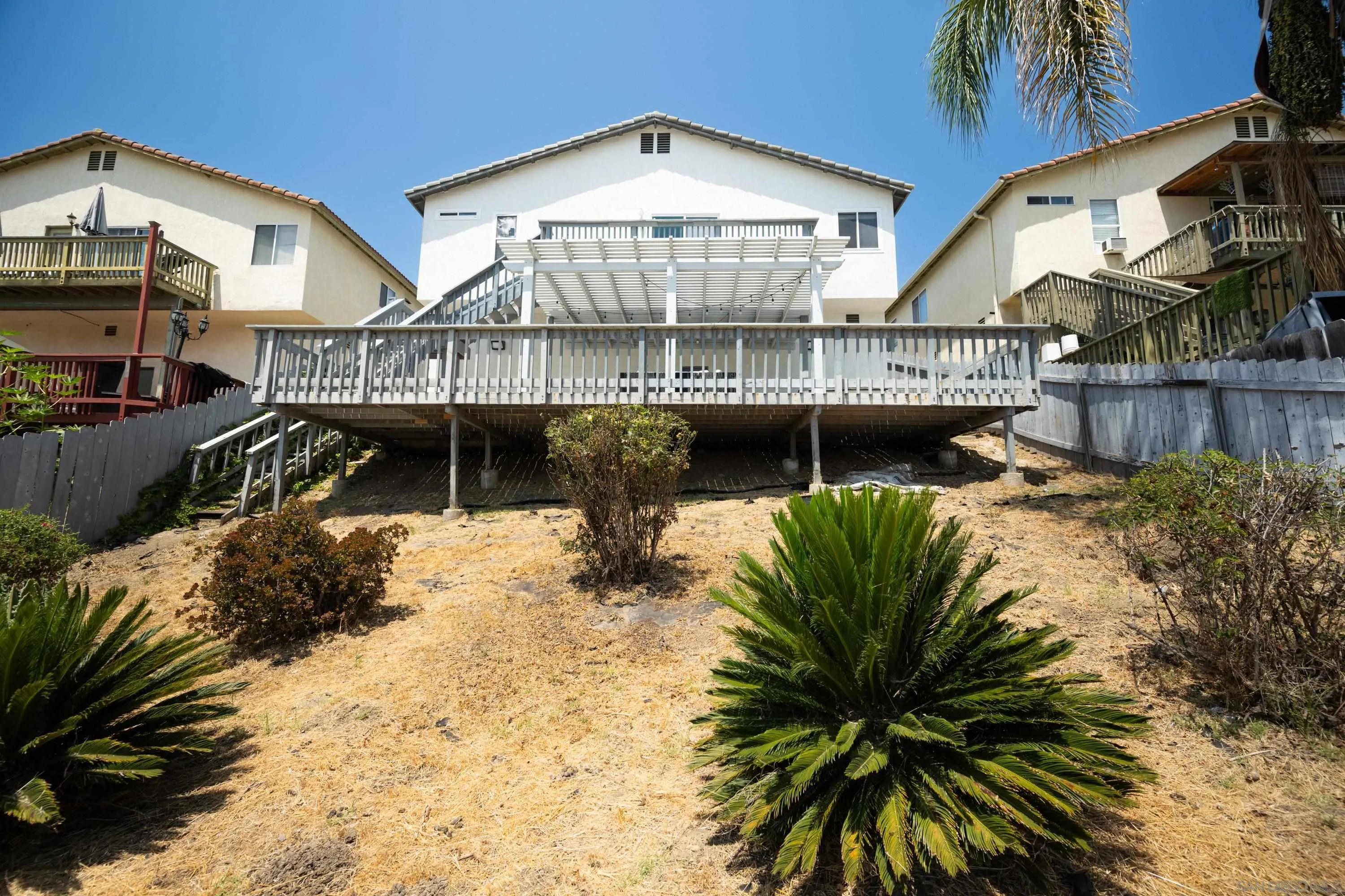 1247 Glencoe Dr
