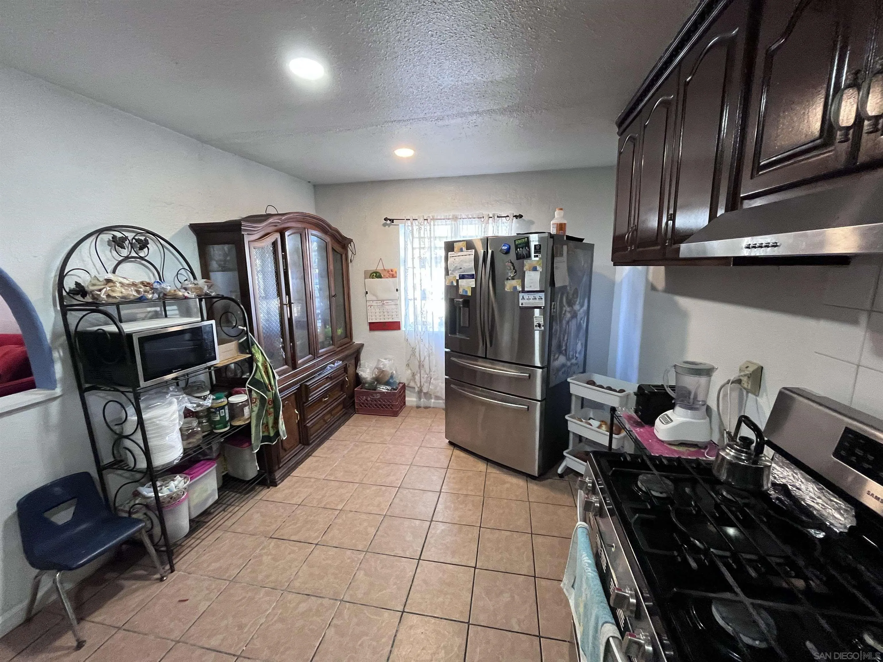 5315 Streamview Dr