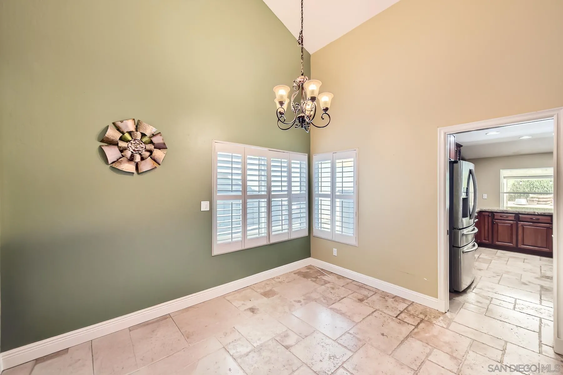 10421 Strathmore Drive