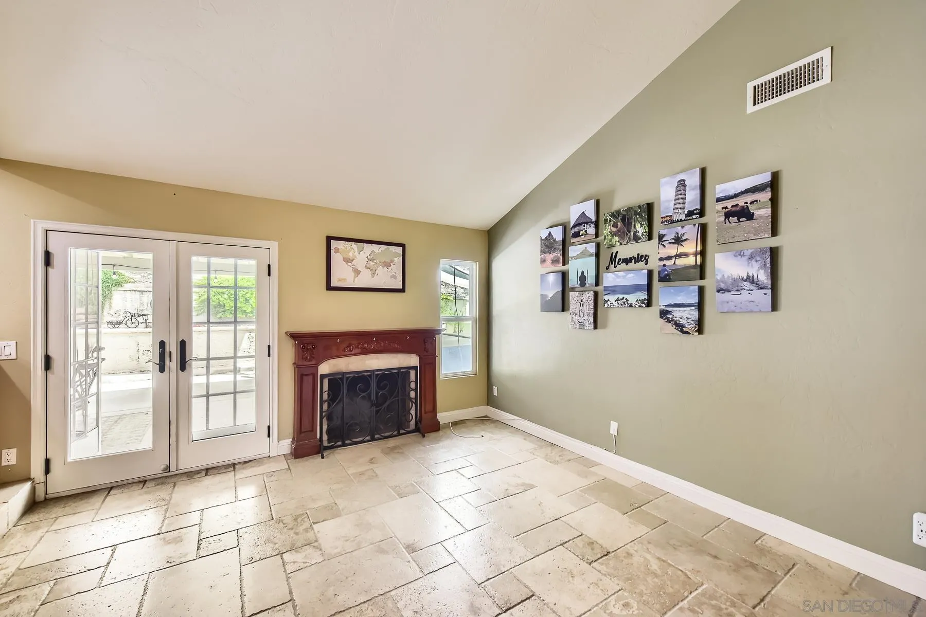 10421 Strathmore Drive