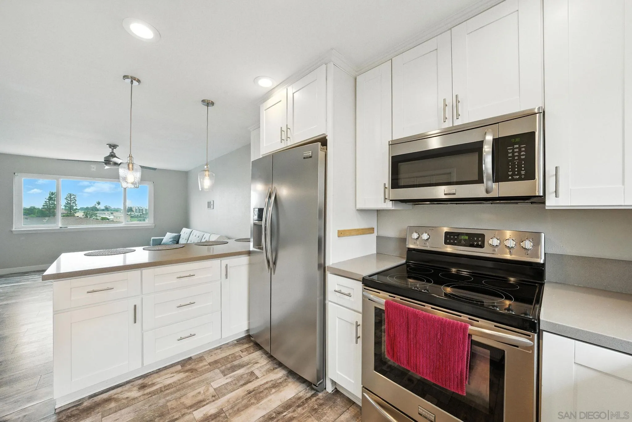 4294 51st St. Unit 4