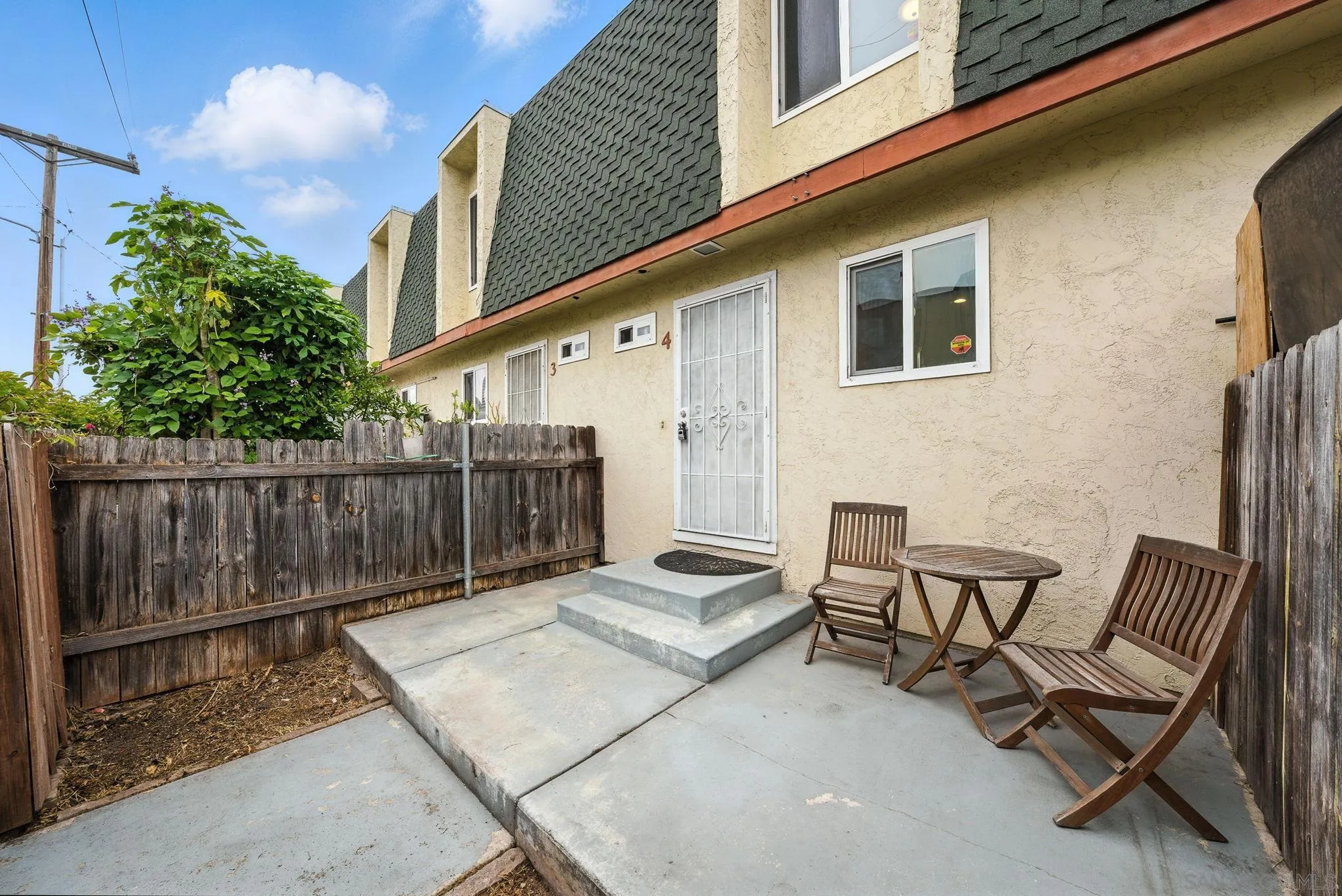 4294 51st St. Unit 4
