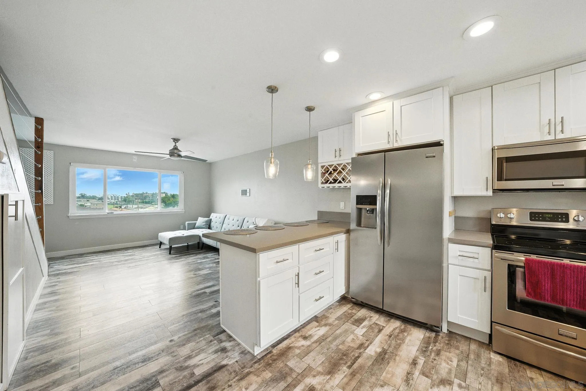 4294 51st St. Unit 4